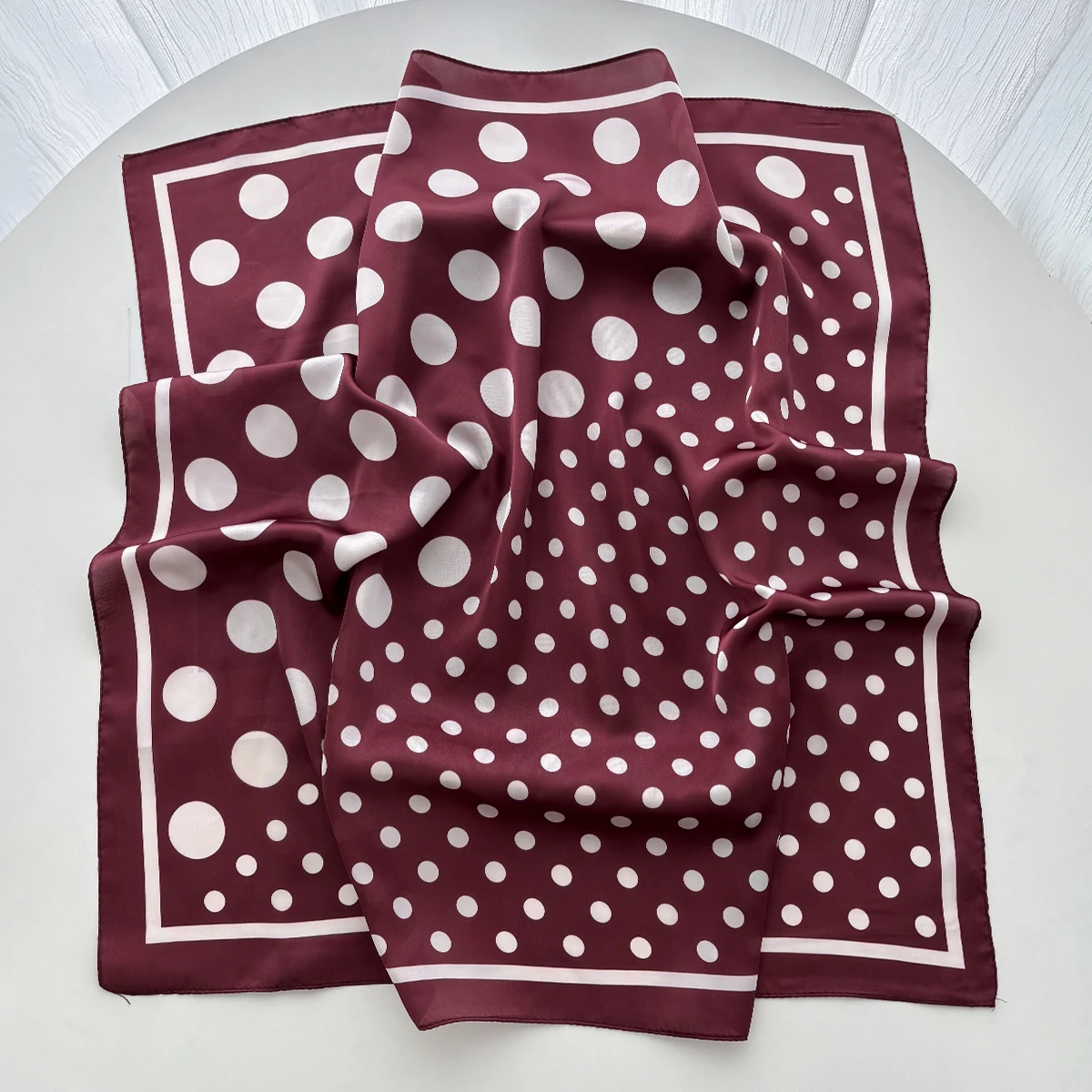 Women Elegant Soft Satin Squar - Face Scarf Mask recension och pris