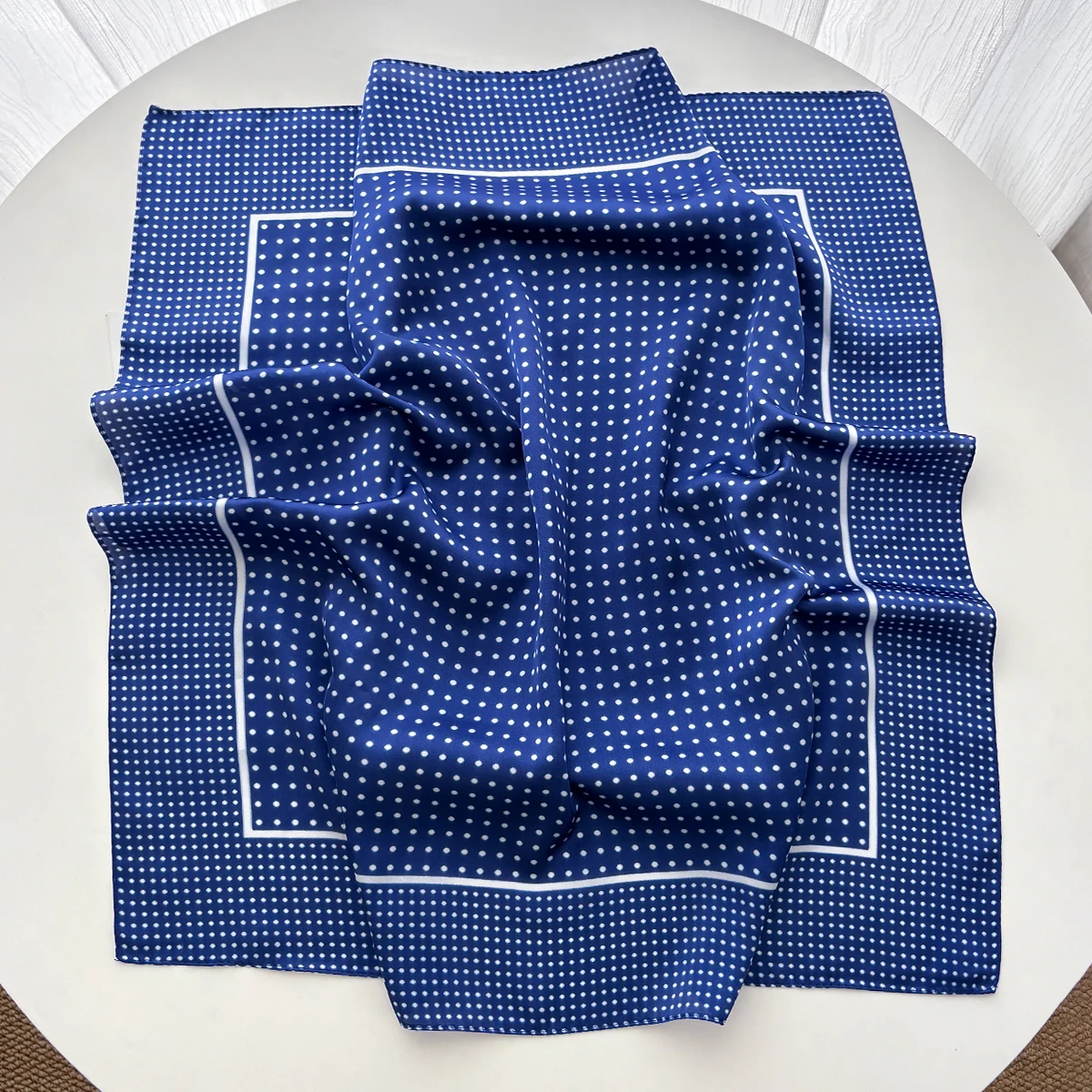 Women Elegant Soft Satin Squar - Face Scarf Mask recension och pris
